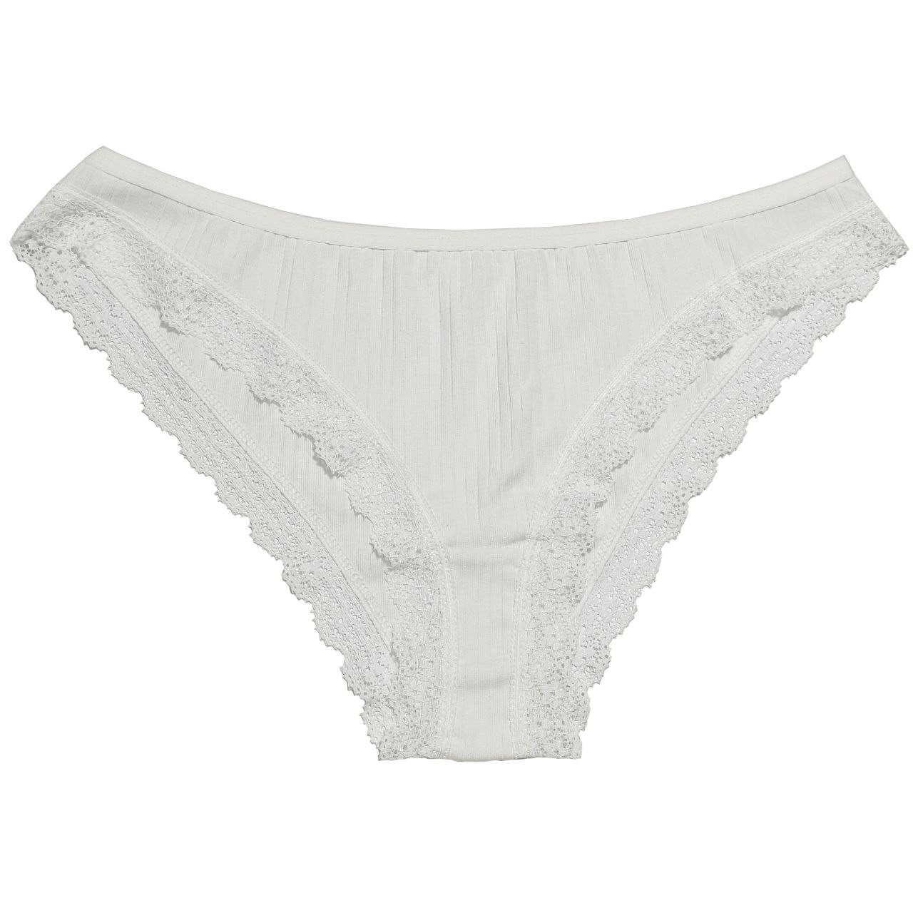 شورت زنانه کبریتی گیپوردار میسپل رنگ سفید